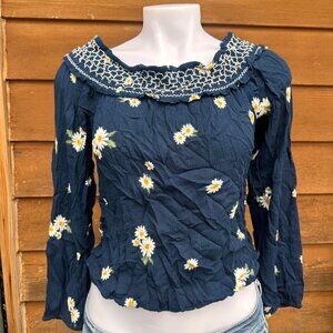 Aeropostale Navy Blue Off the Shoulder Daisy Floral Crop Top Size M